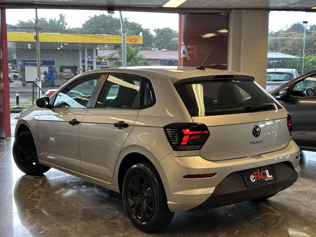 VOLKSWAGEN Polo Hatch - Foto