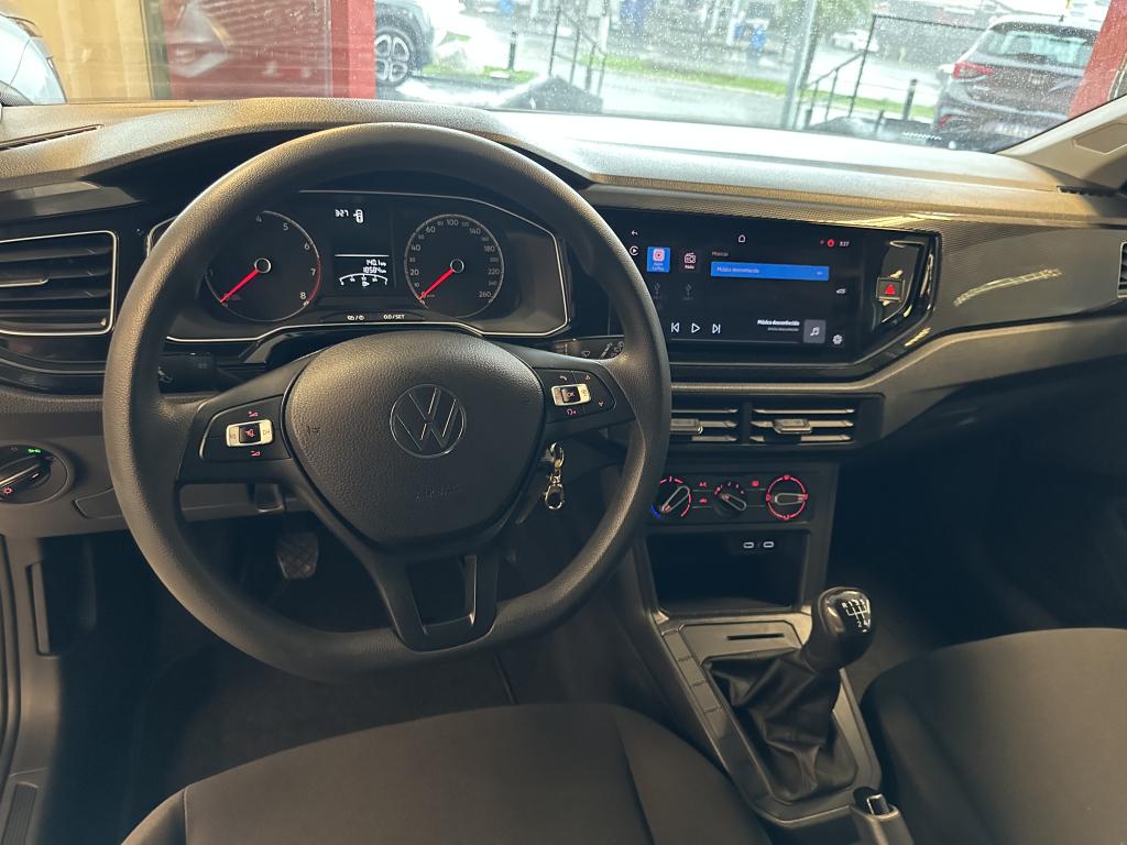 VOLKSWAGEN Polo Hatch - Foto