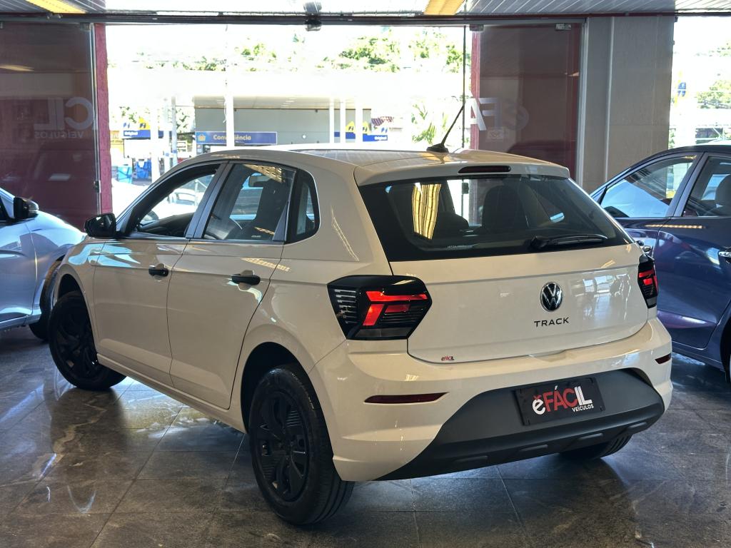 VOLKSWAGEN Polo Hatch - Foto