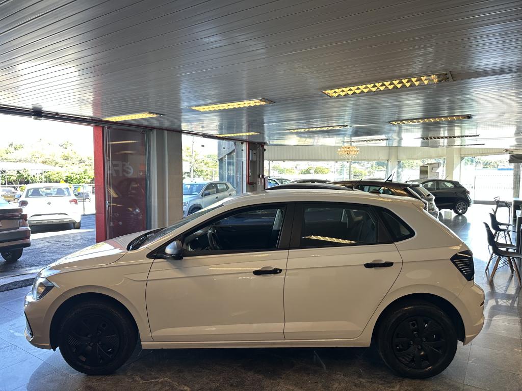 VOLKSWAGEN Polo Hatch - Foto