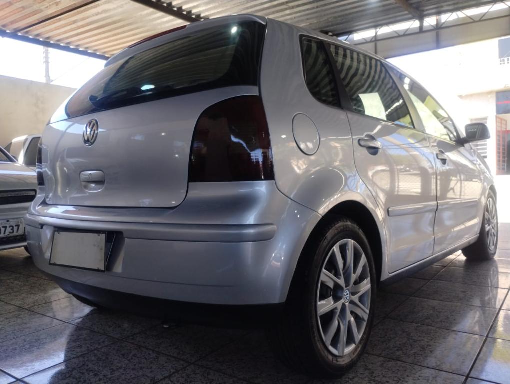 VOLKSWAGEN Polo Hatch - Foto