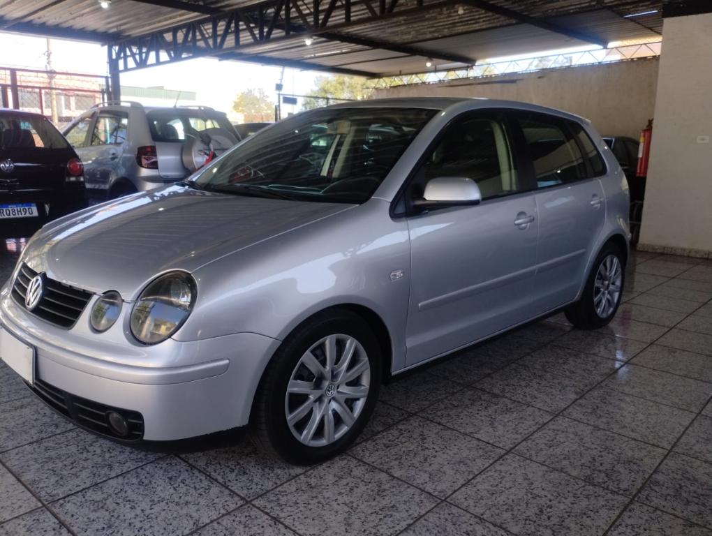 VOLKSWAGEN Polo Hatch - Foto