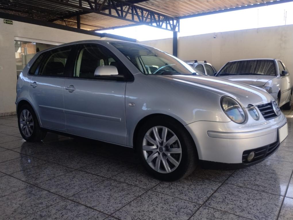 VOLKSWAGEN Polo Hatch - Foto