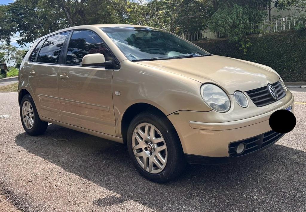 VOLKSWAGEN Polo Hatch - Foto