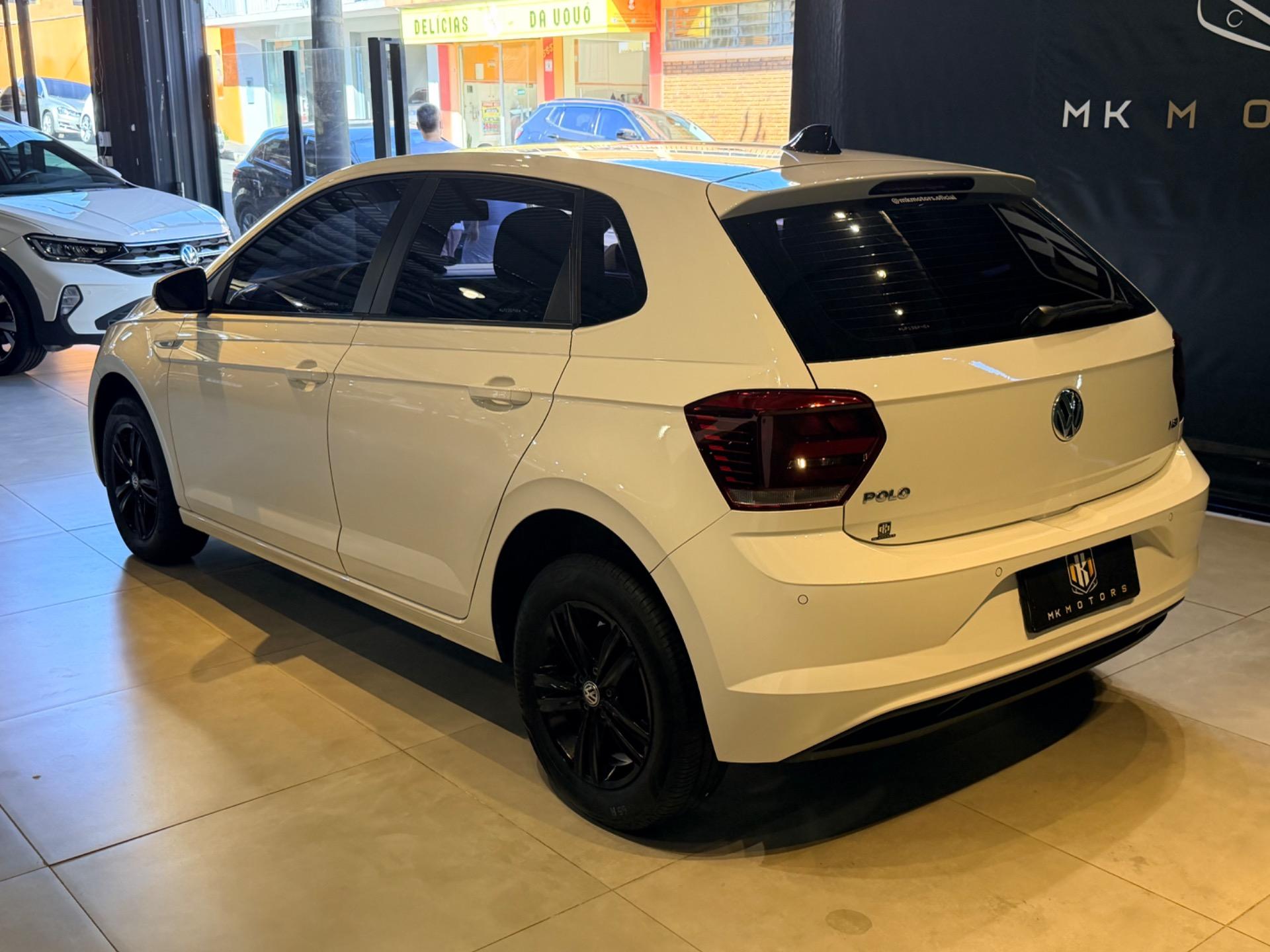 VOLKSWAGEN Polo Hatch - Foto