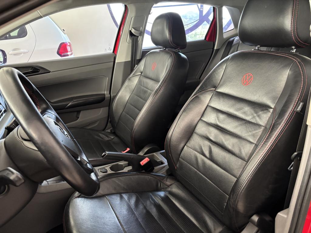 VOLKSWAGEN Polo Hatch - Foto