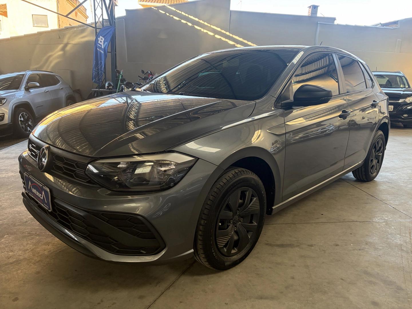 VOLKSWAGEN Polo Hatch