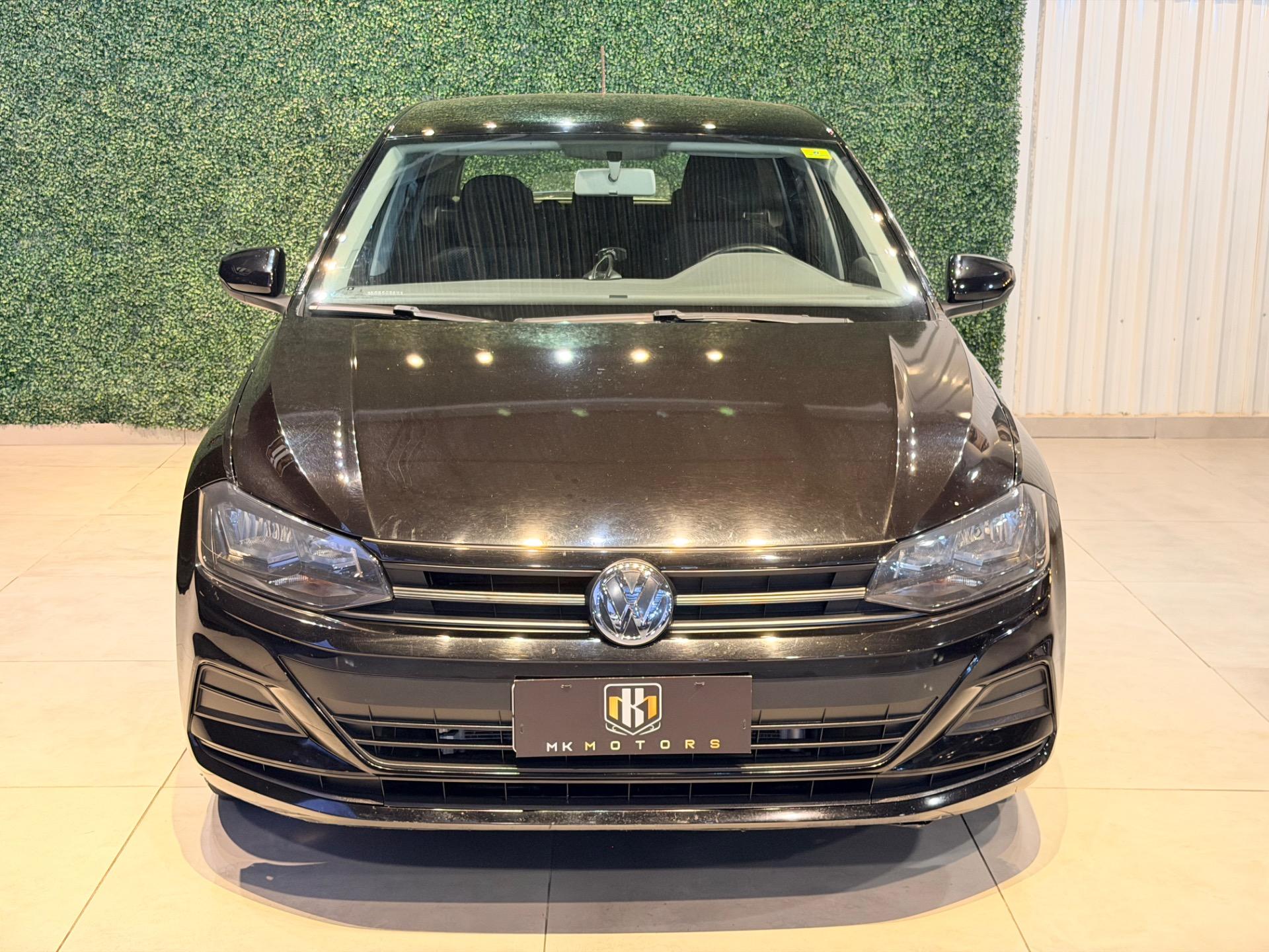 VOLKSWAGEN Polo Hatch - Foto