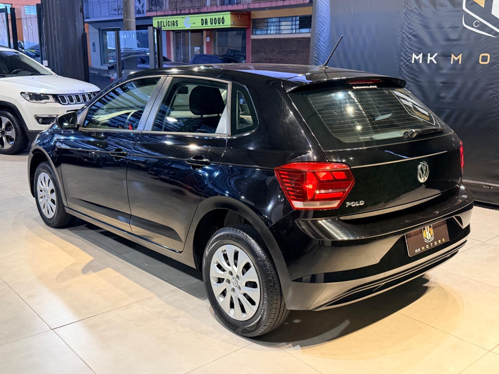 VOLKSWAGEN Polo Hatch - Foto