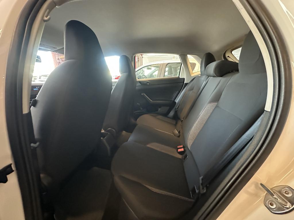 VOLKSWAGEN Polo Hatch - Foto
