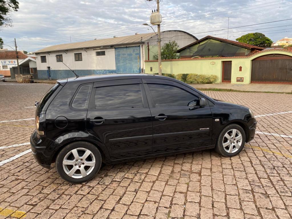 VOLKSWAGEN Polo Hatch - Foto