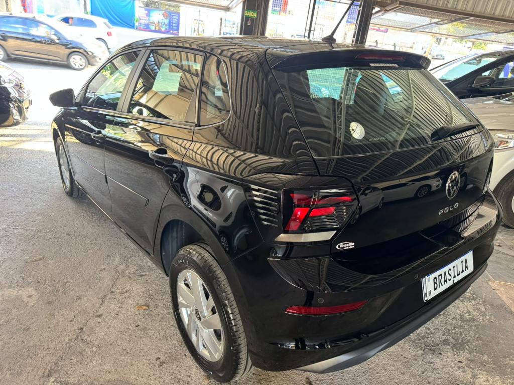VOLKSWAGEN Polo Hatch - Foto
