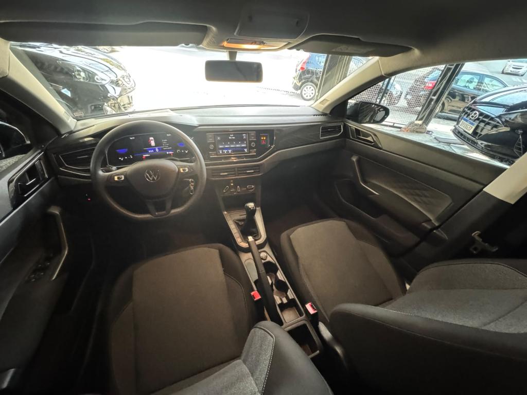 VOLKSWAGEN Polo Hatch - Foto