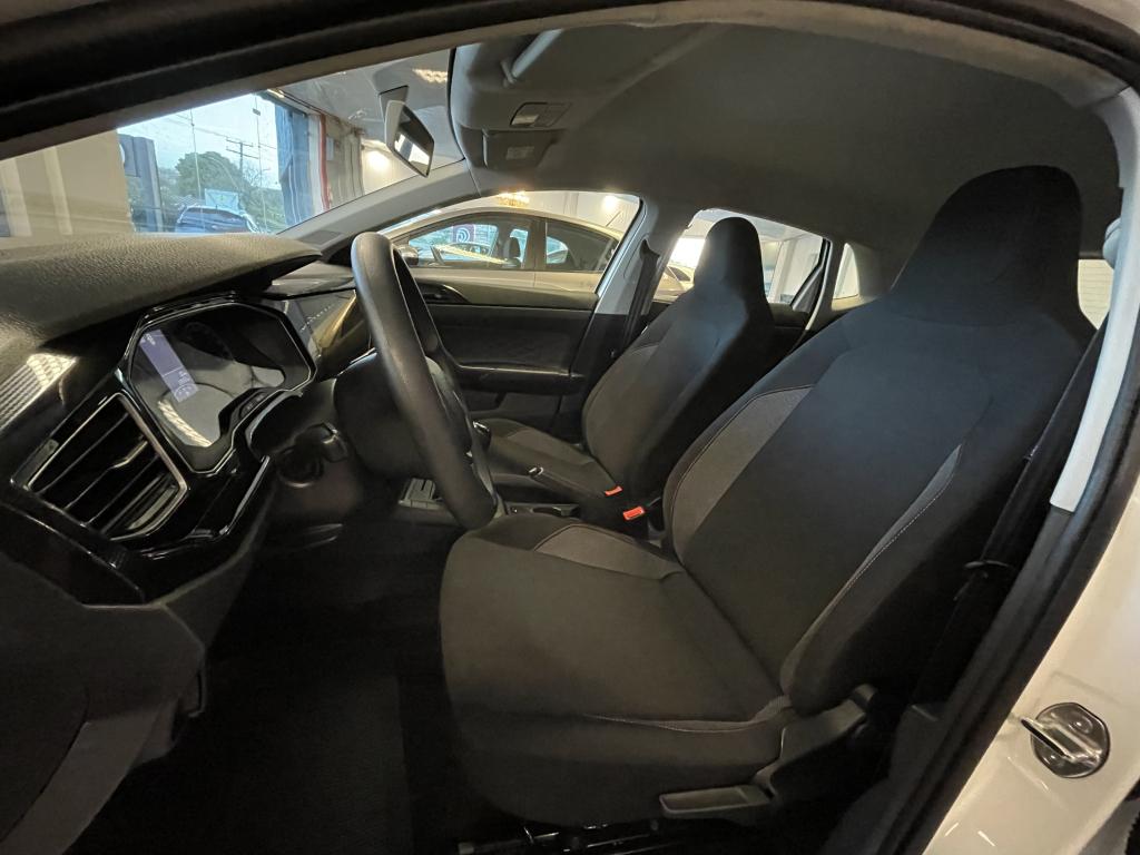 VOLKSWAGEN Polo Hatch - Foto