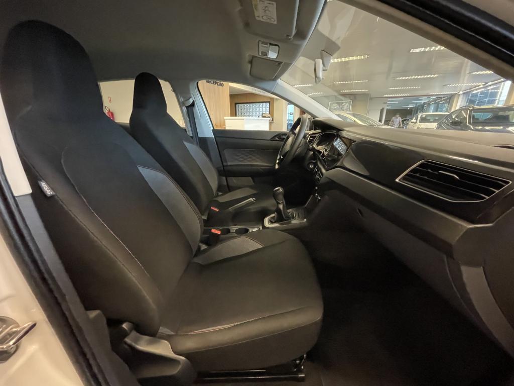 VOLKSWAGEN Polo Hatch - Foto