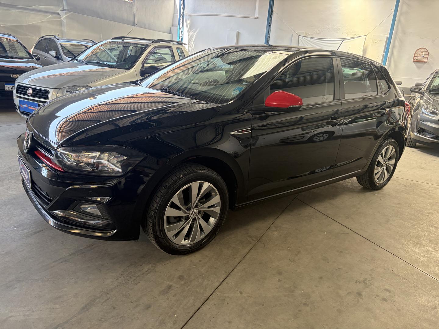 VOLKSWAGEN Polo Hatch
