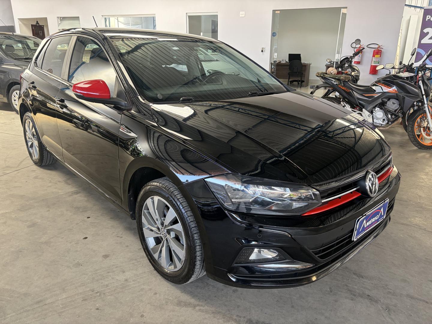 VOLKSWAGEN Polo Hatch - Foto