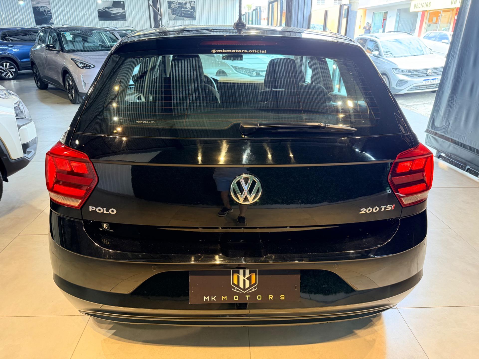 VOLKSWAGEN Polo Hatch - Foto