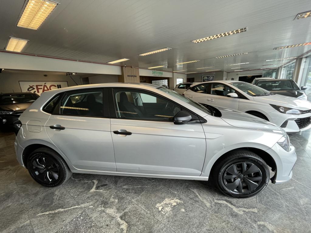 VOLKSWAGEN Polo Hatch - Foto