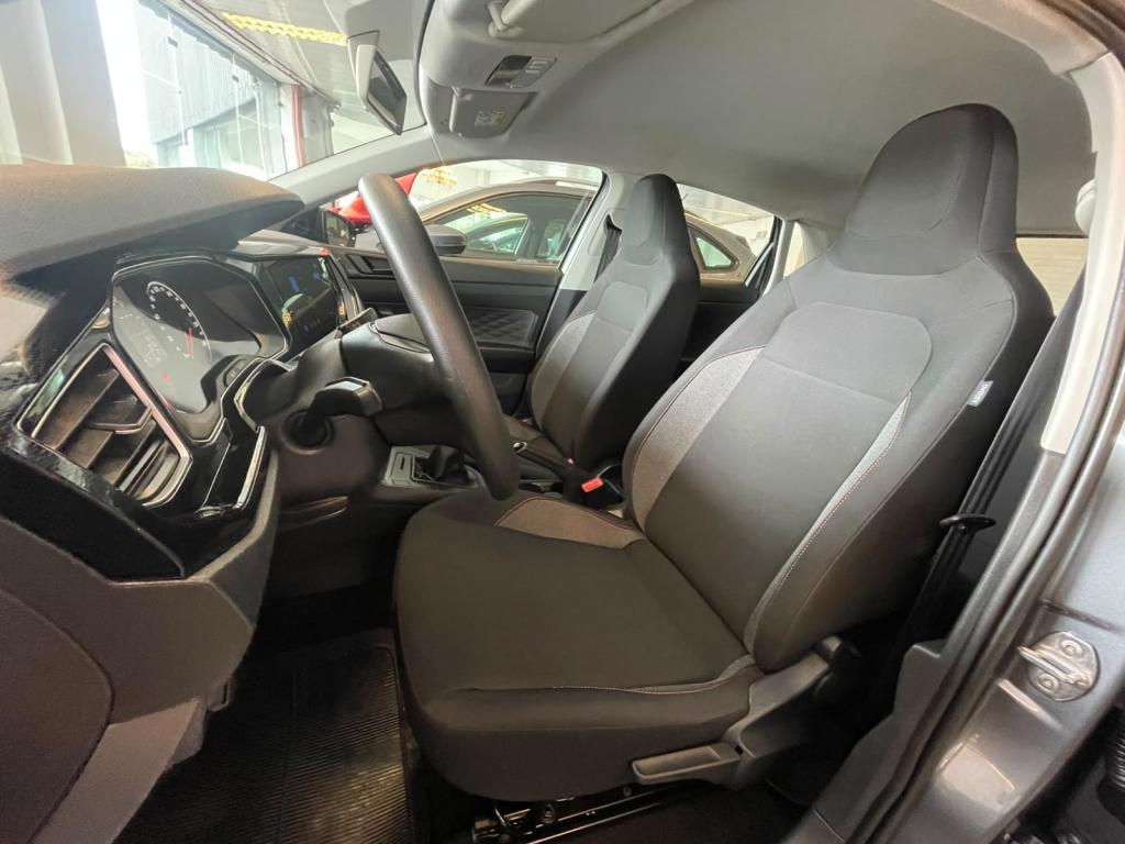 VOLKSWAGEN Polo Hatch - Foto