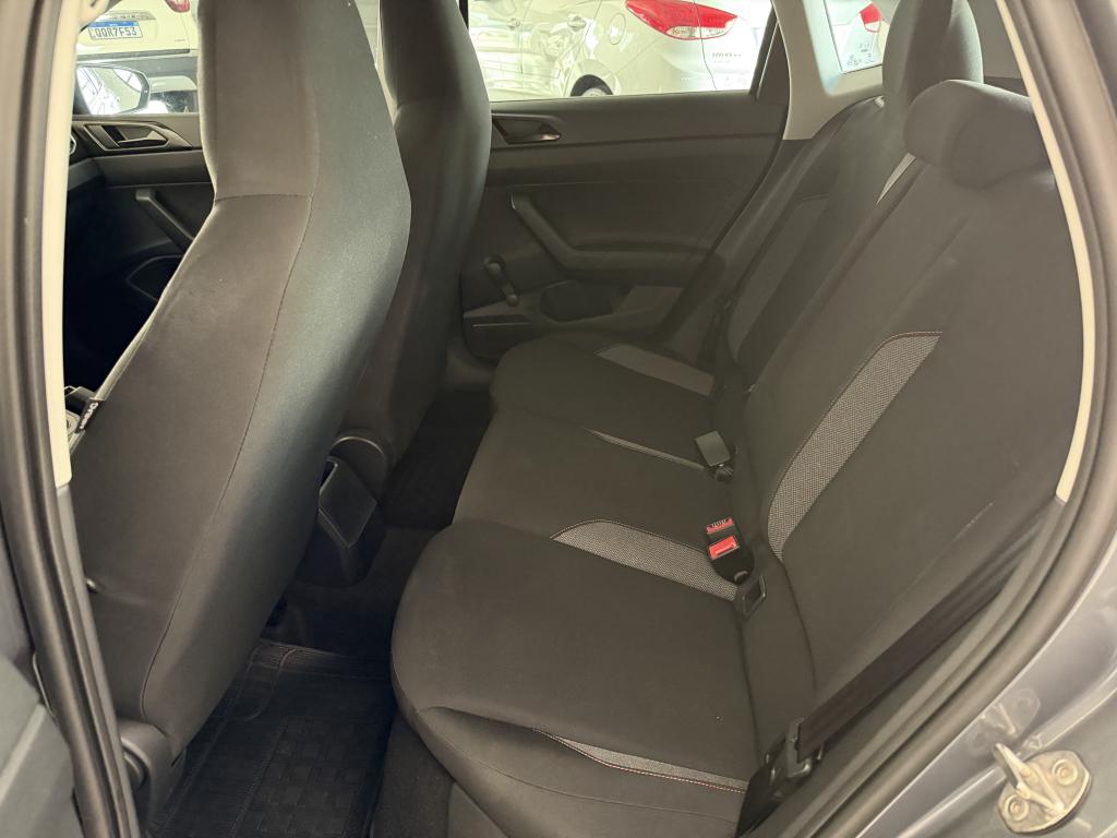 VOLKSWAGEN Polo Hatch - Foto