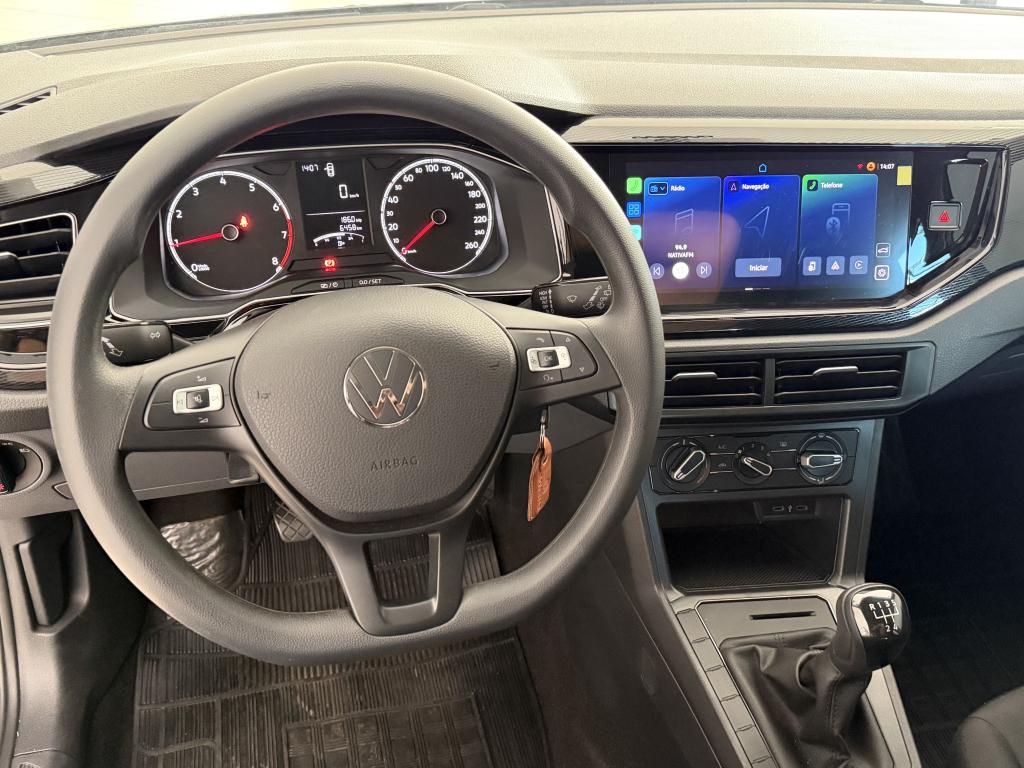 VOLKSWAGEN Polo Hatch - Foto