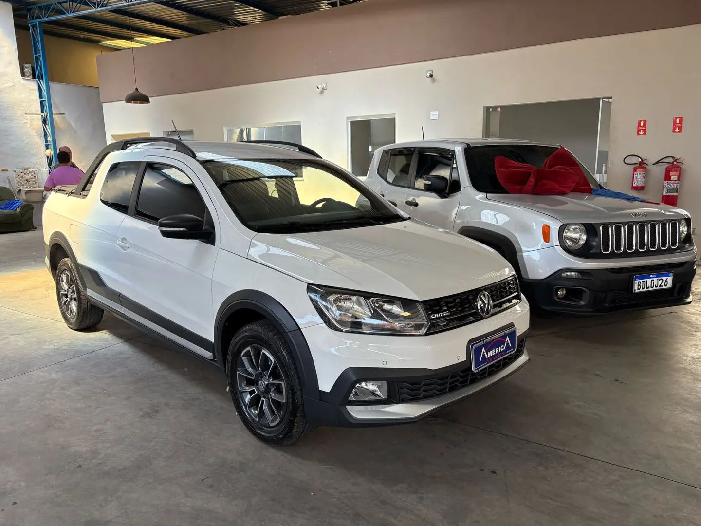 VOLKSWAGEN Saveiro - Foto