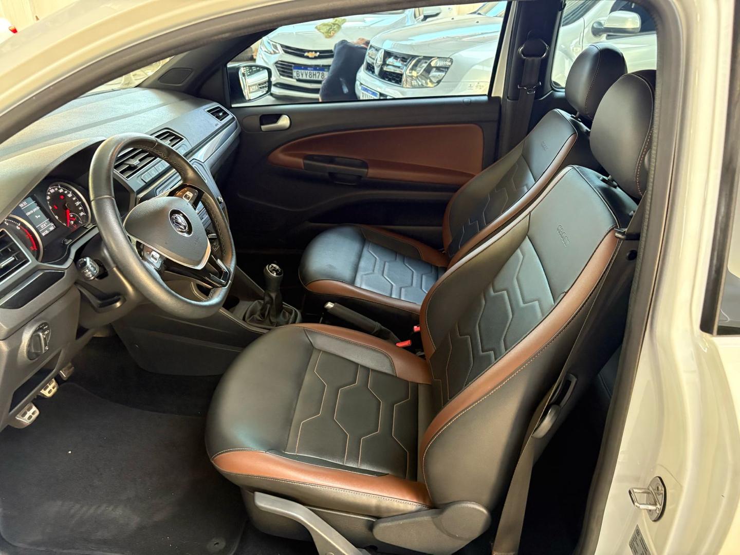 VOLKSWAGEN Saveiro - Miniatura