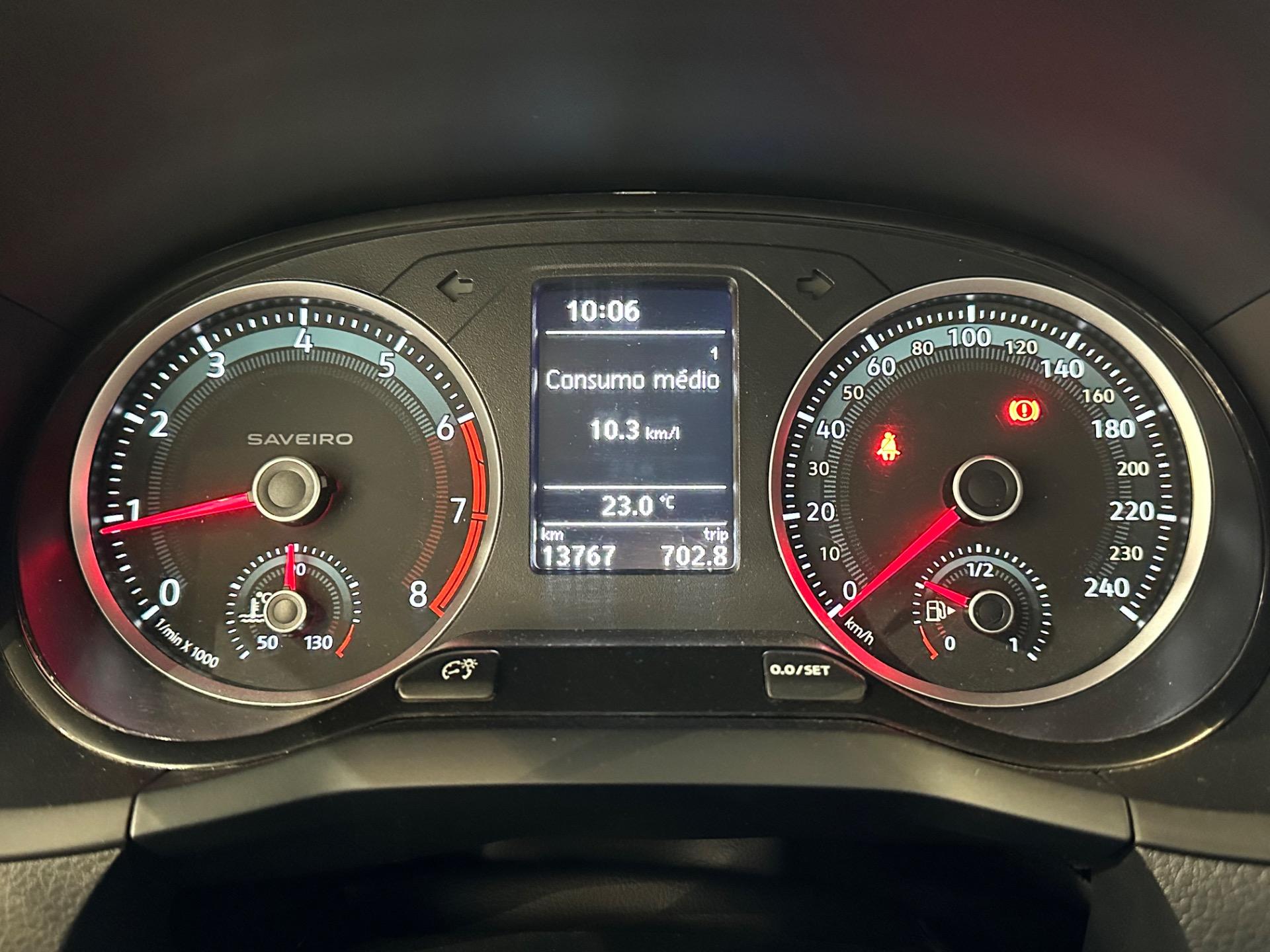 VOLKSWAGEN Saveiro - Foto