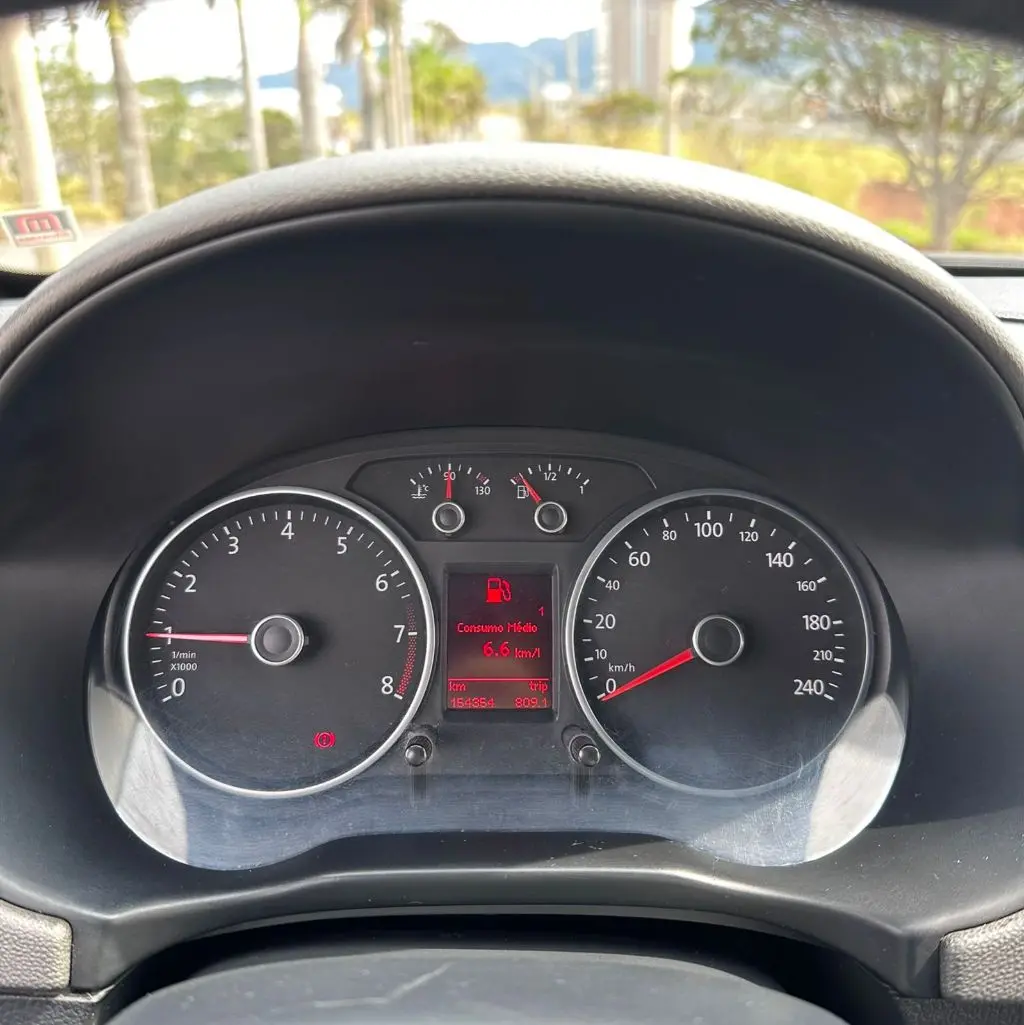 VOLKSWAGEN Saveiro - Foto