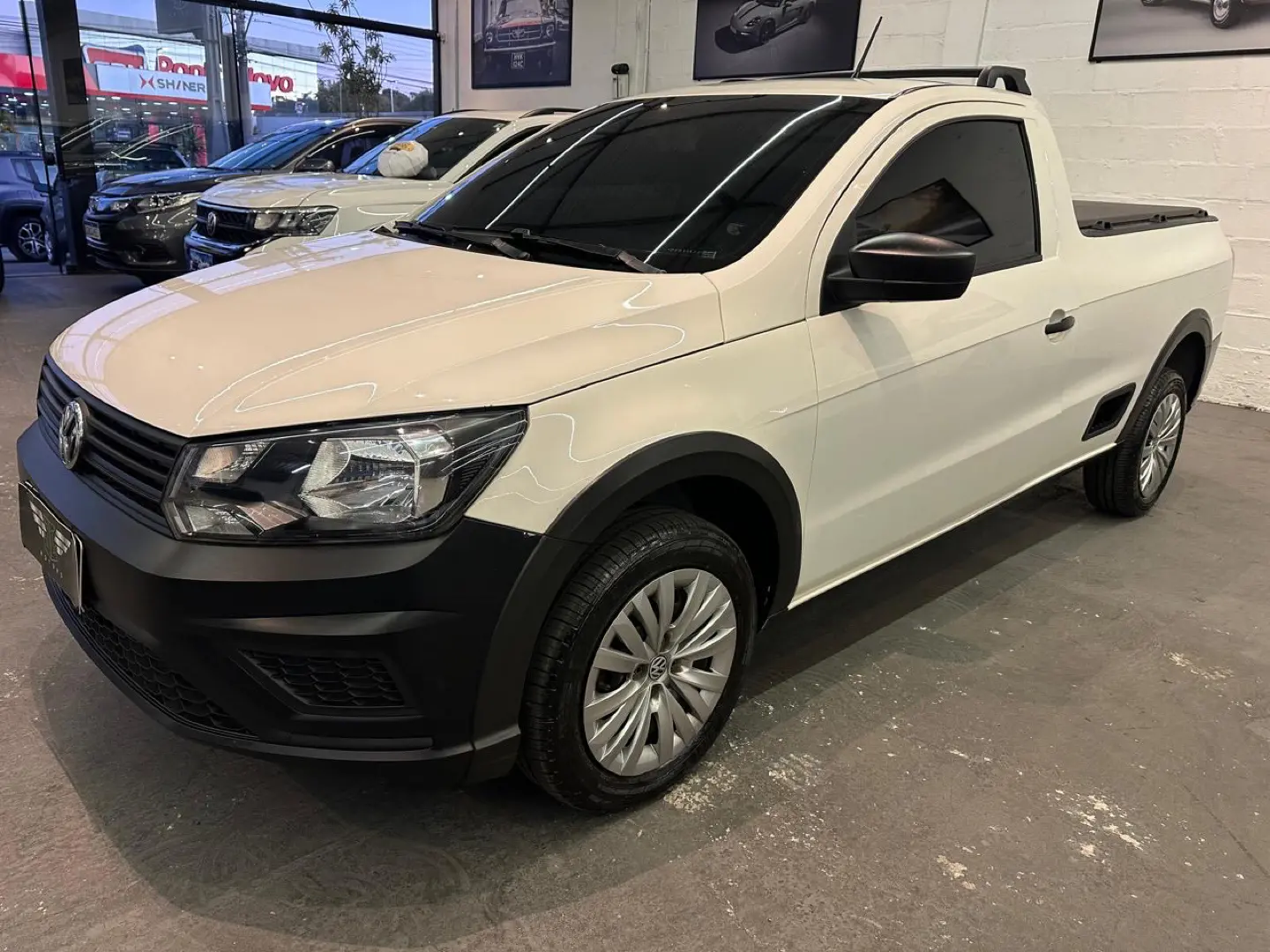 VOLKSWAGEN Saveiro - Foto