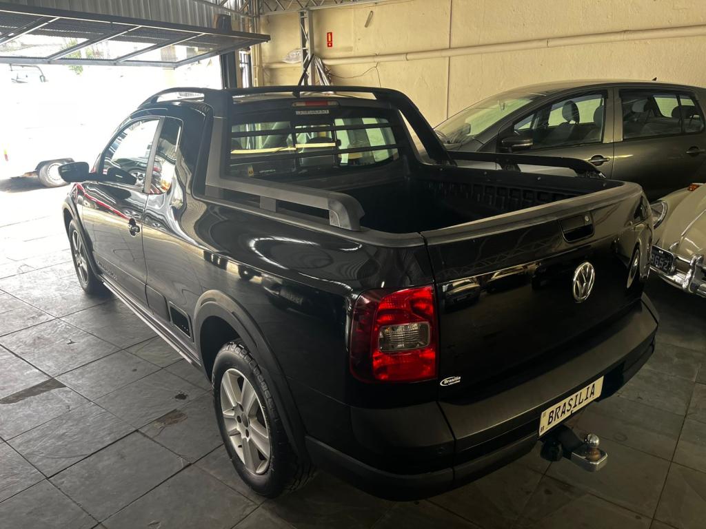 VOLKSWAGEN Saveiro - Foto