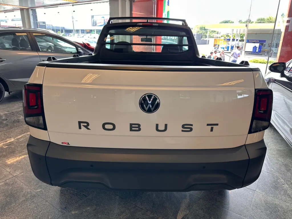 VOLKSWAGEN Saveiro - Foto