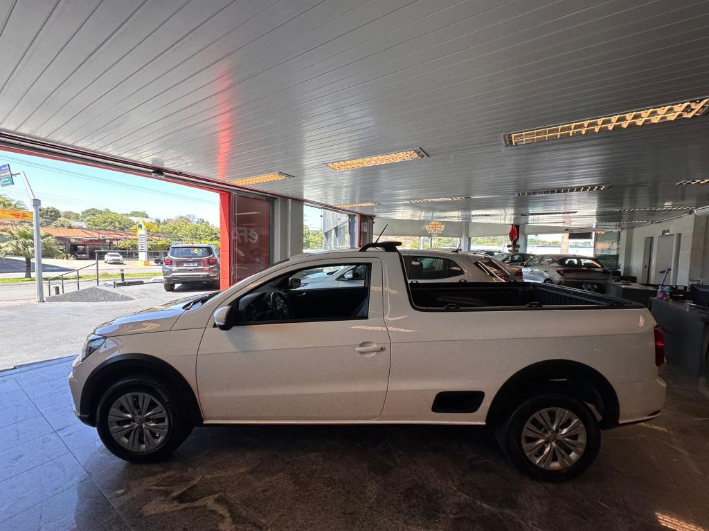 VOLKSWAGEN Saveiro - Foto