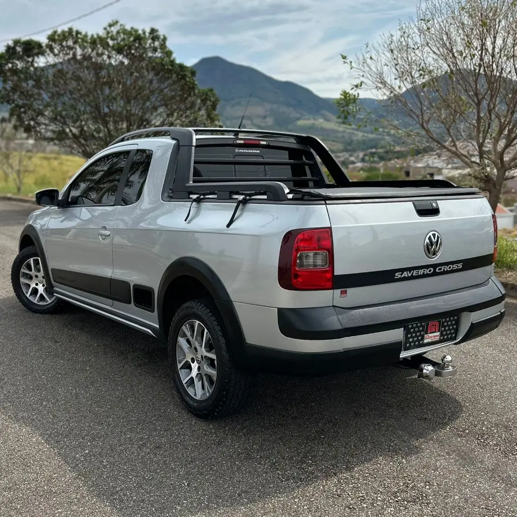 VOLKSWAGEN Saveiro - Foto