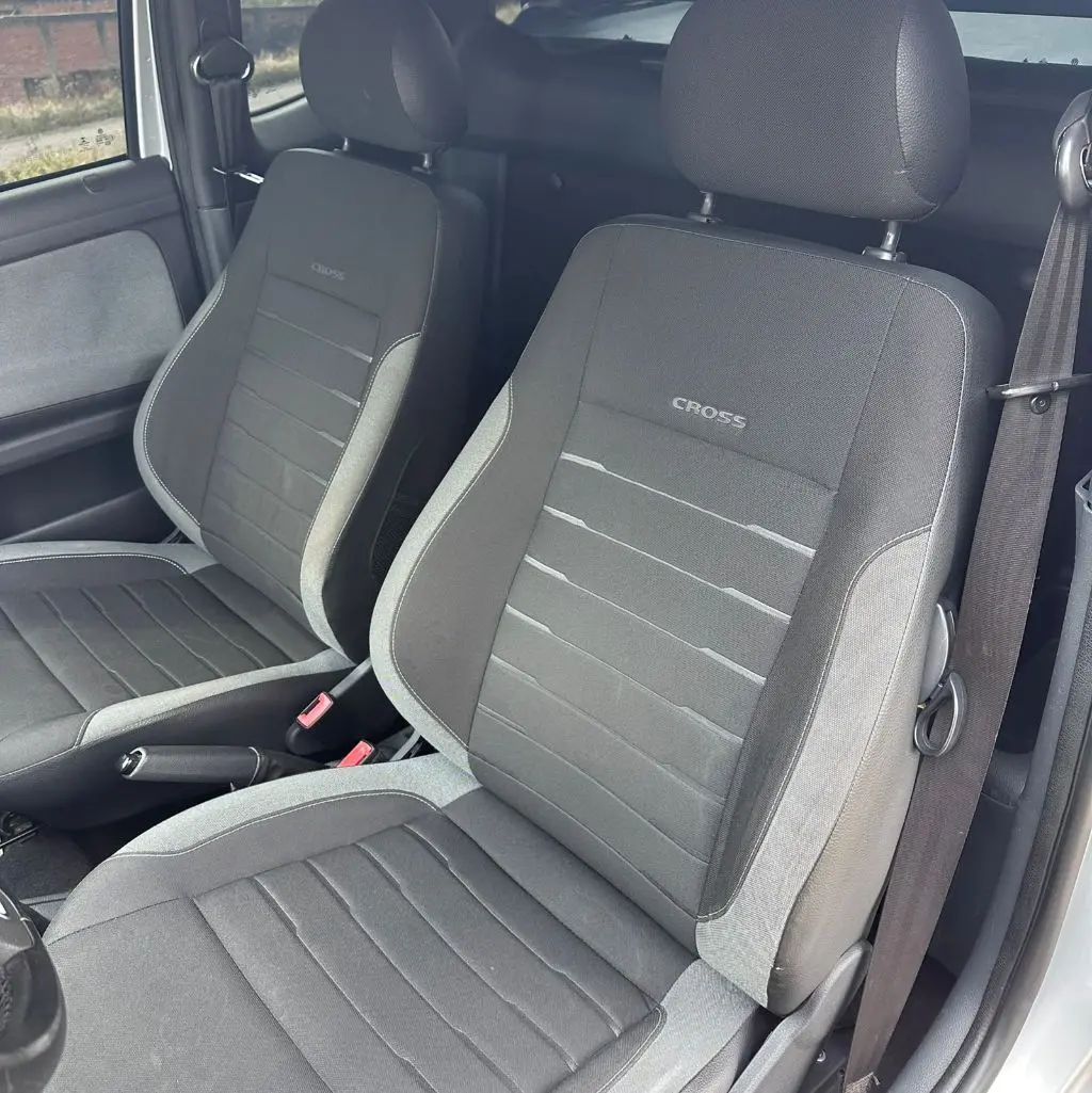 VOLKSWAGEN Saveiro - Foto