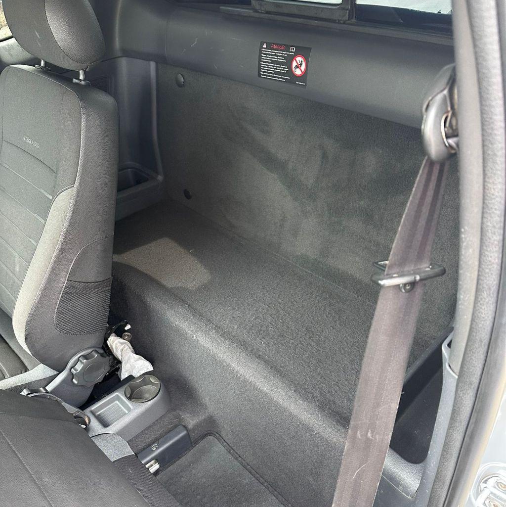 VOLKSWAGEN Saveiro - Foto