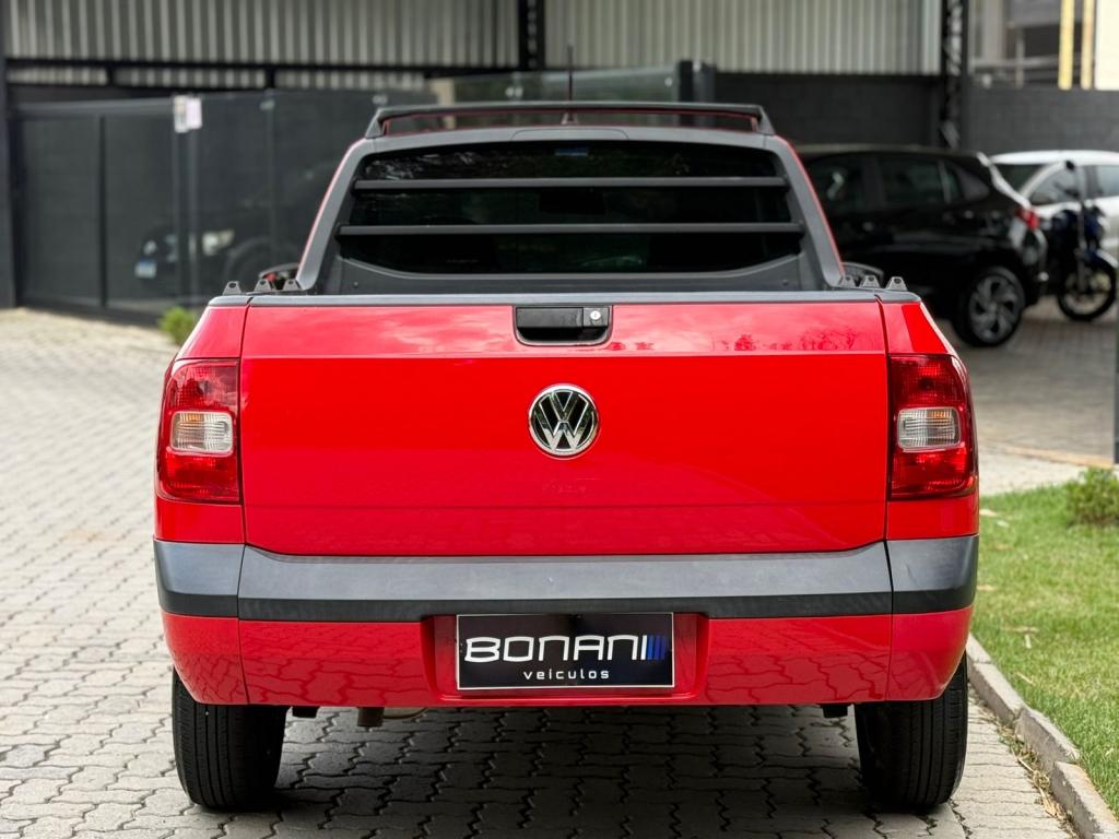 VOLKSWAGEN Saveiro - Foto