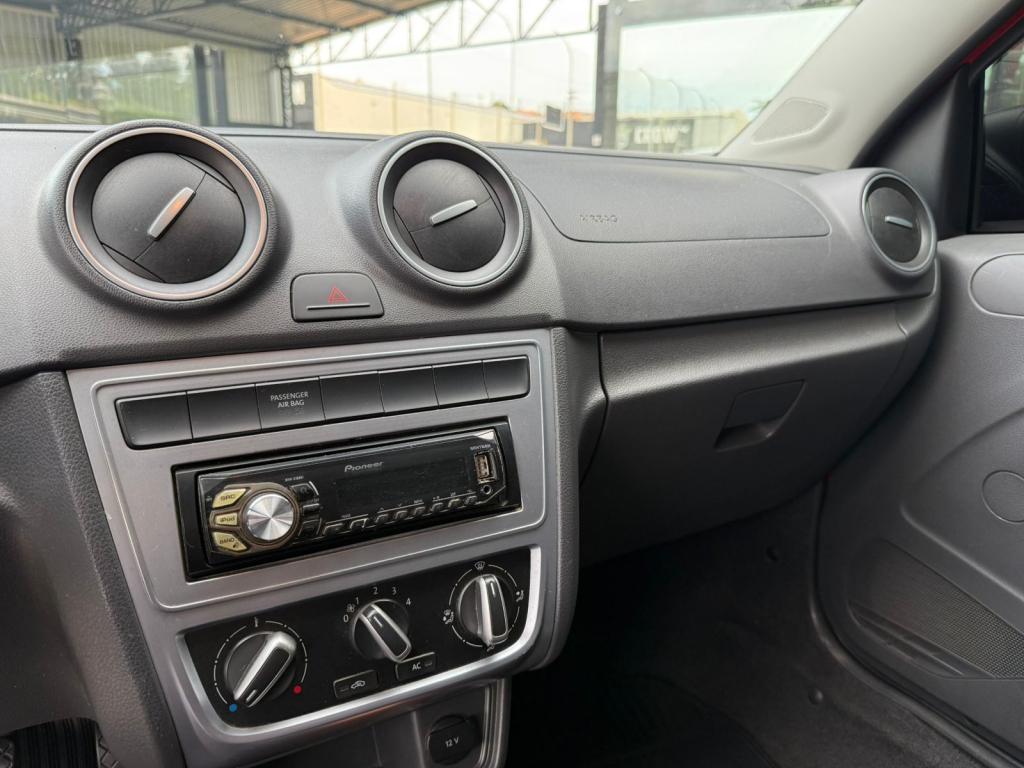 VOLKSWAGEN Saveiro - Foto