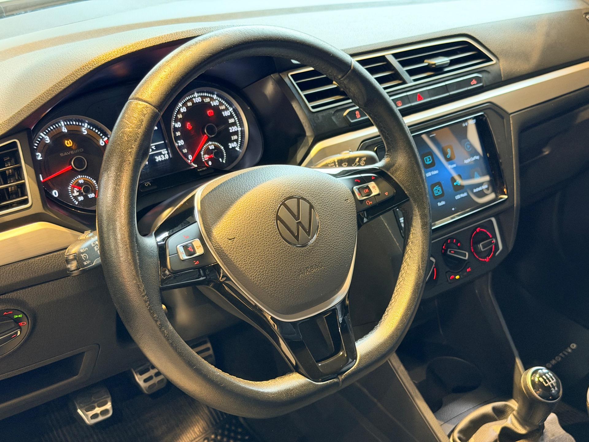 VOLKSWAGEN Saveiro - Foto