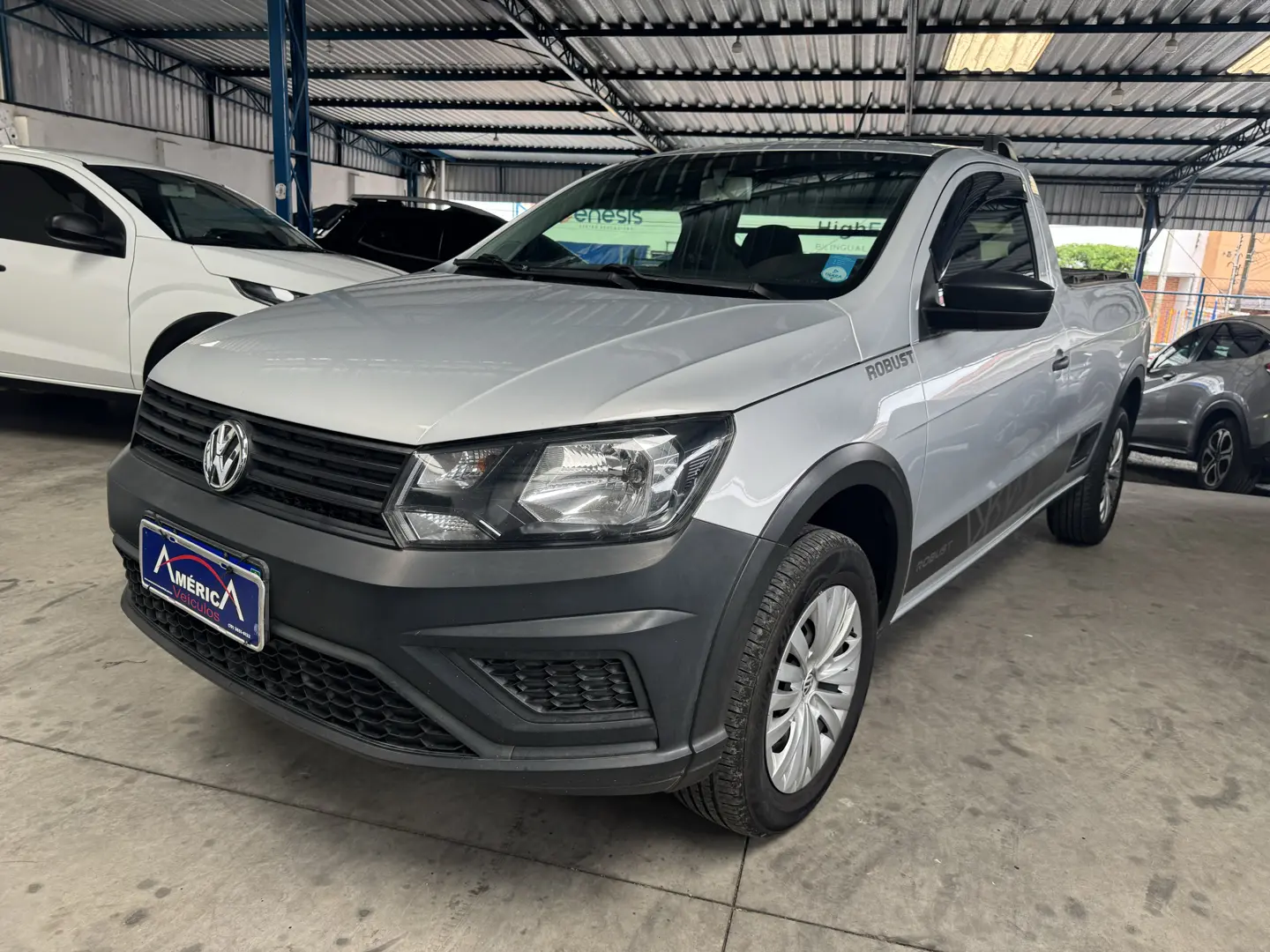 VOLKSWAGEN Saveiro - Foto