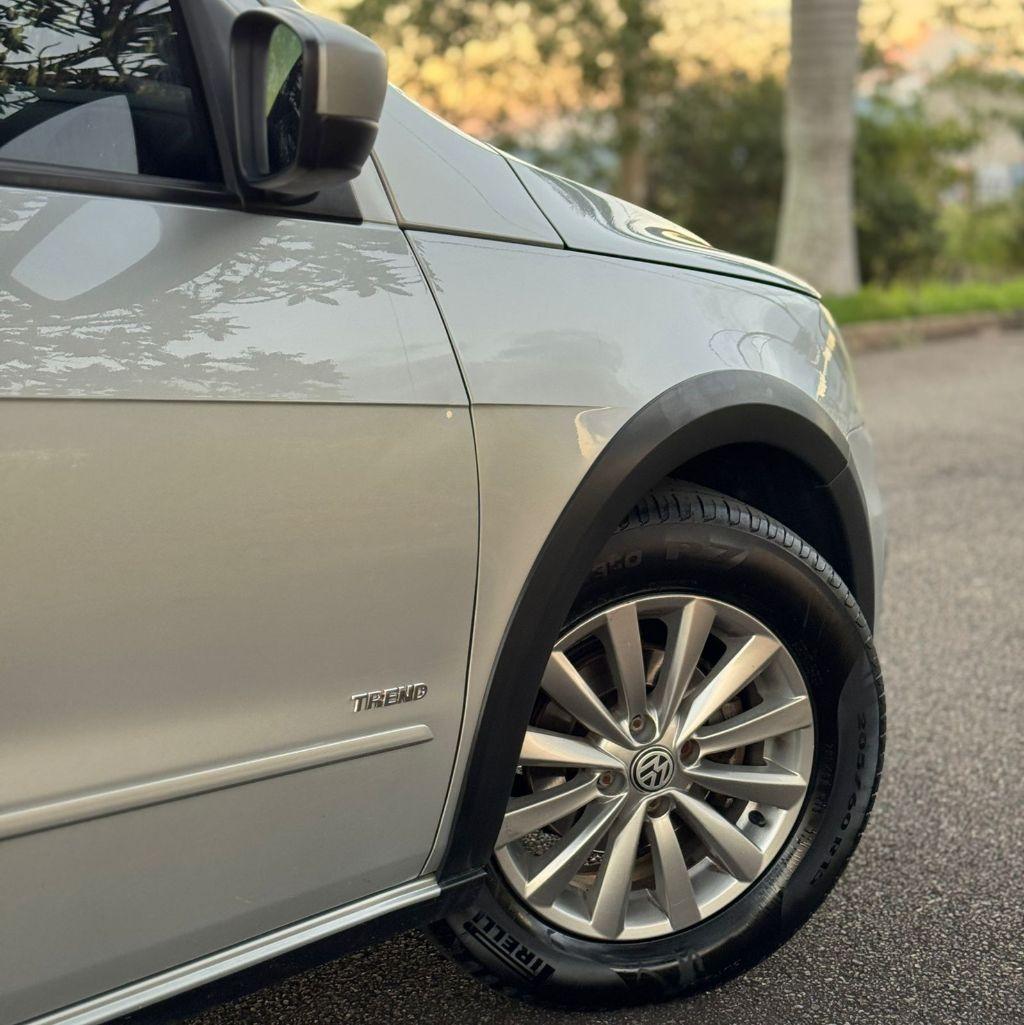 VOLKSWAGEN Saveiro - Foto