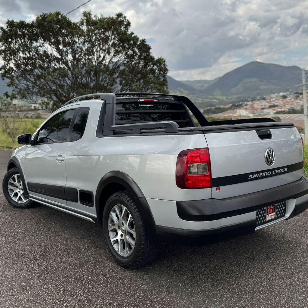 VOLKSWAGEN Saveiro - Foto