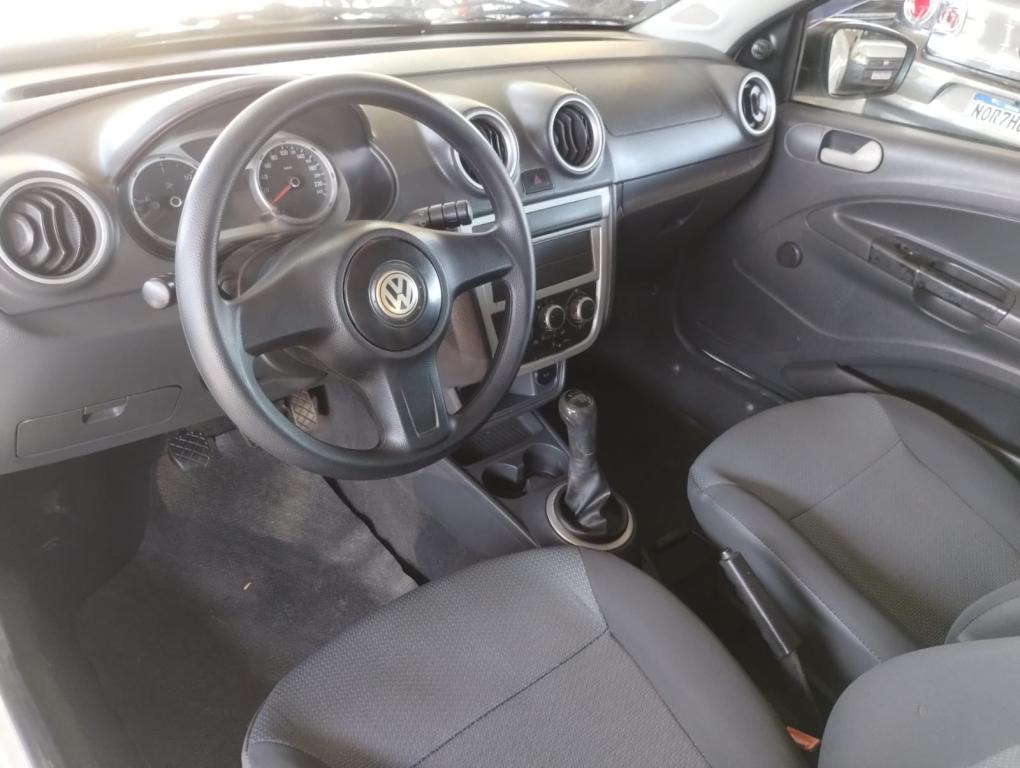 VOLKSWAGEN Saveiro - Foto