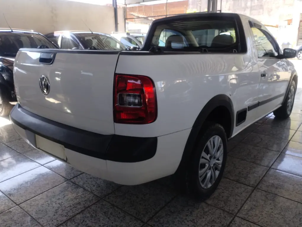 VOLKSWAGEN Saveiro - Foto