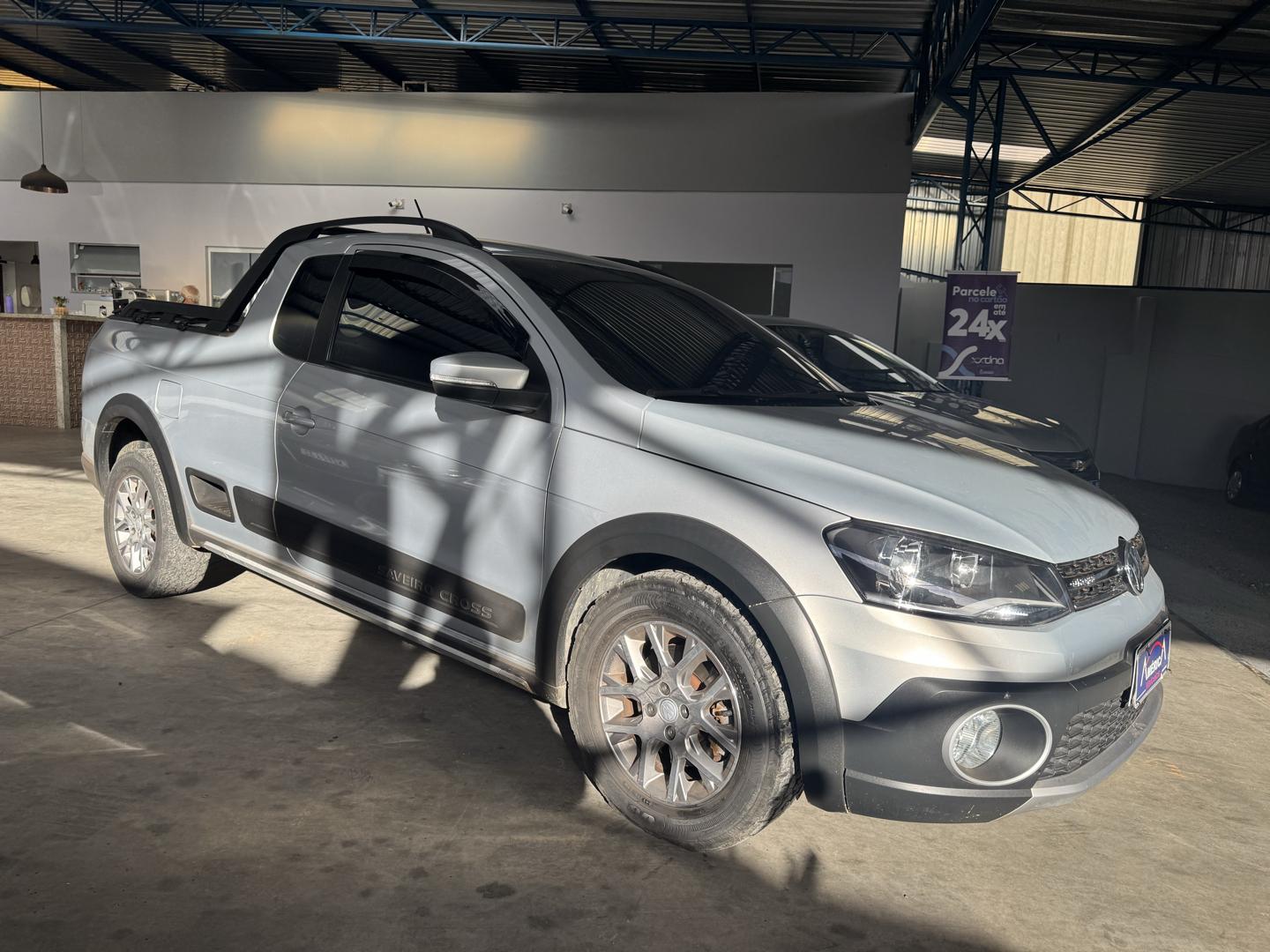 VOLKSWAGEN Saveiro - Foto