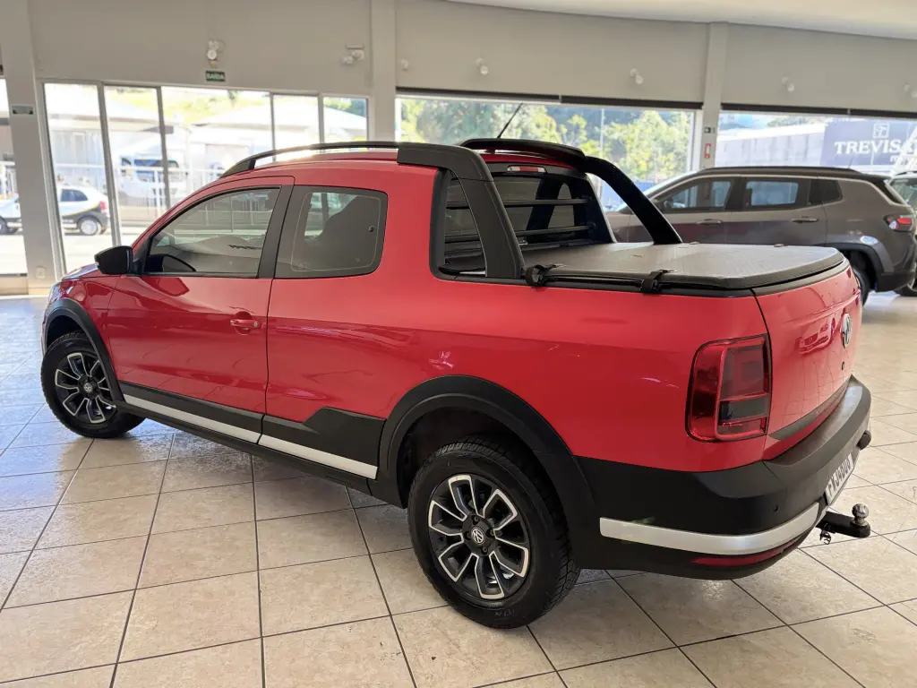 VOLKSWAGEN Saveiro - Foto