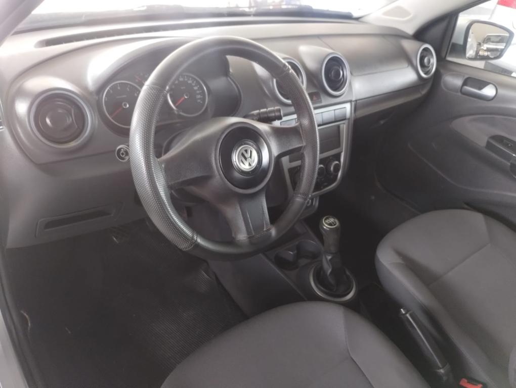 VOLKSWAGEN Saveiro - Foto