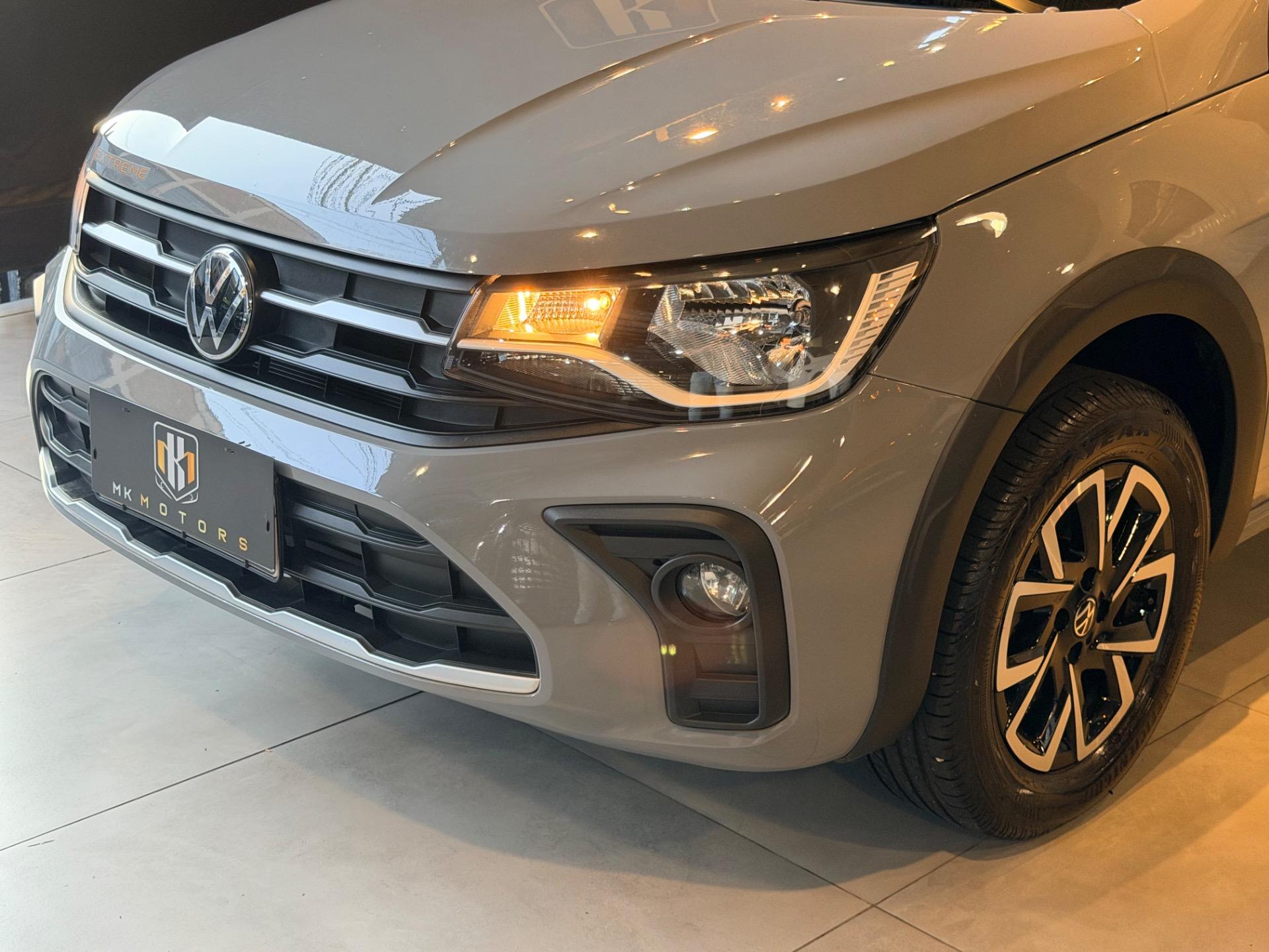 VOLKSWAGEN Saveiro - Foto