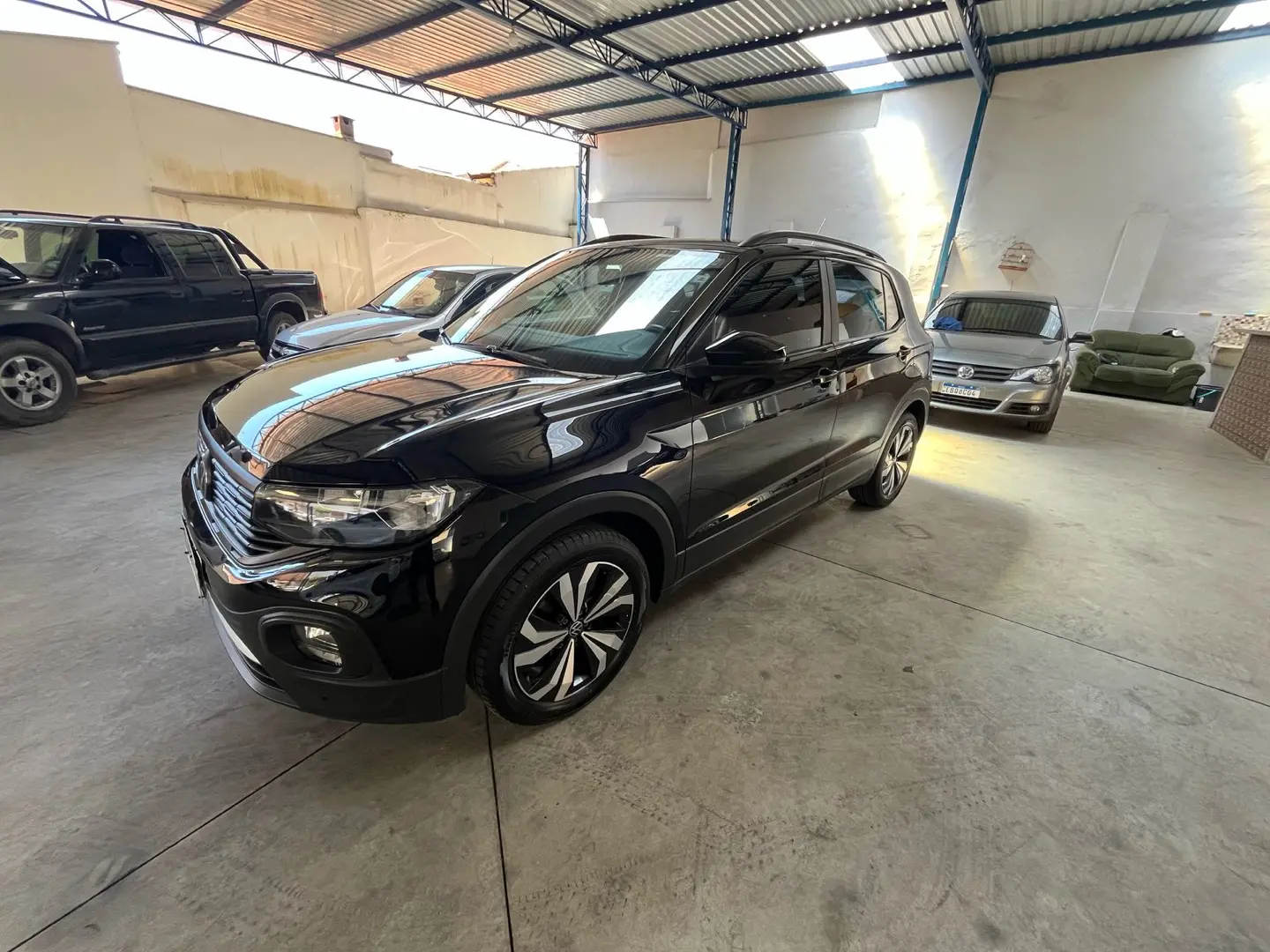 VOLKSWAGEN T-Cross - Foto